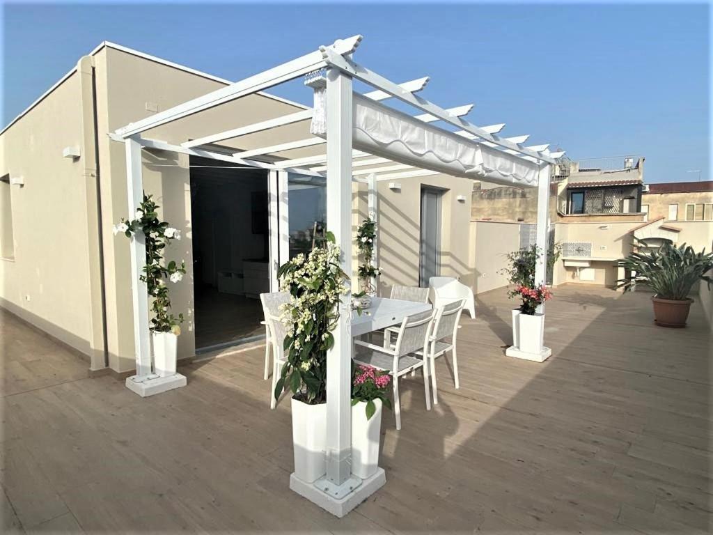 Rossini Penthouse Cagliari